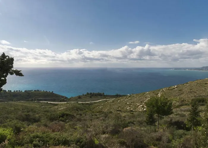 Apartamento Rania Khelmáta